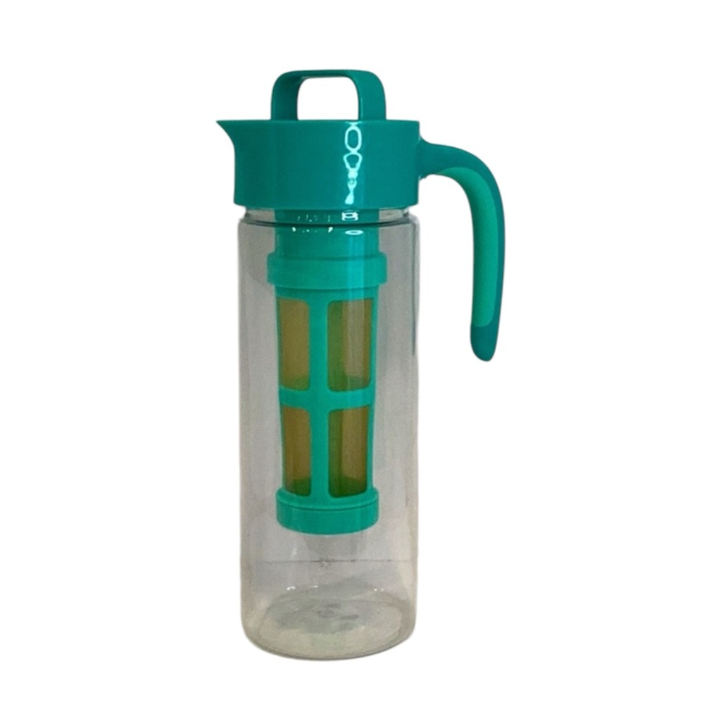 💚 David’s Tea Plastic Infuser Pitcher